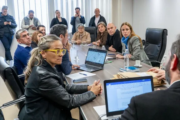 Ofertas presentadas para ampliar la red de agua potable en Centenario