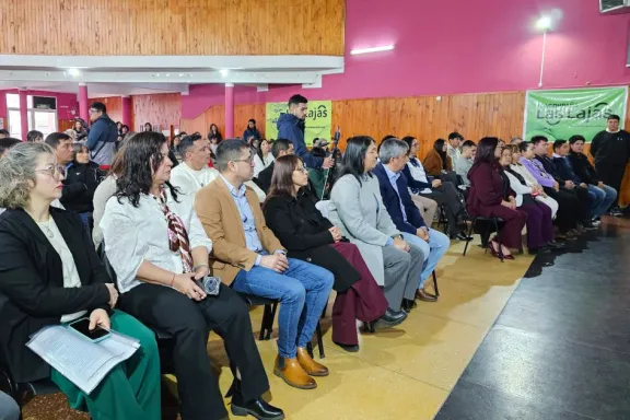 Inicio del Profesorado en Física con más de 100 inscriptos este año.
