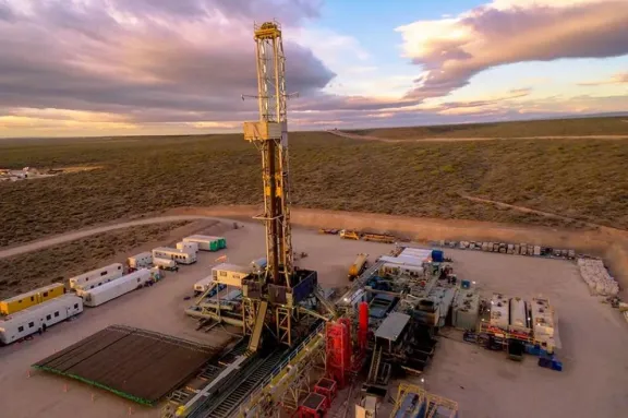 Pluspetrol se suma a dos zonas de GyP en Vaca Muerta para impulsar la producción de gas.