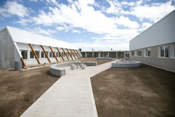 Neuquén mejora su política habitacional y refuerza la atención a personas mayores.