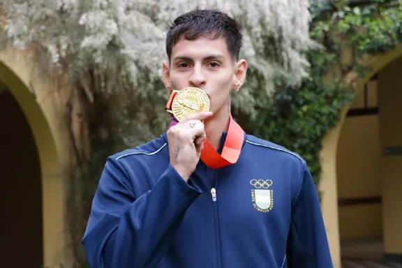 Neuquén se destaca y recibe medalla por su gran desempeño