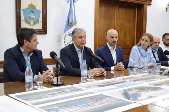 Neuquén dará inicio a la construcción de su primer natatorio olímpico antes de fin de año.