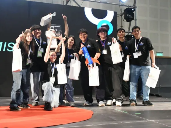 Premian la innovación en escuelas técnicas tras la finalización de “Misión Domuyo”
