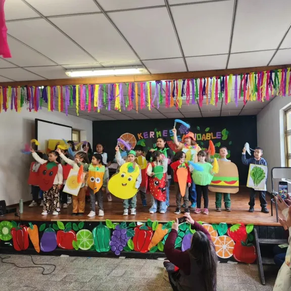 Más de 1,500 niños disfrutaron la 10ª Kermés Saludable en grande